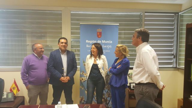 La Alcaldesa y el Concejal de Medio Ambiente se reúnen con la consejera de Agricultura, Medio Ambiente y Agua - 1, Foto 1