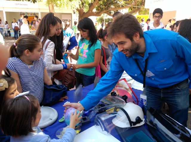 SABIC acerca a los jóvenes el mundo de la ciencia - 2, Foto 2