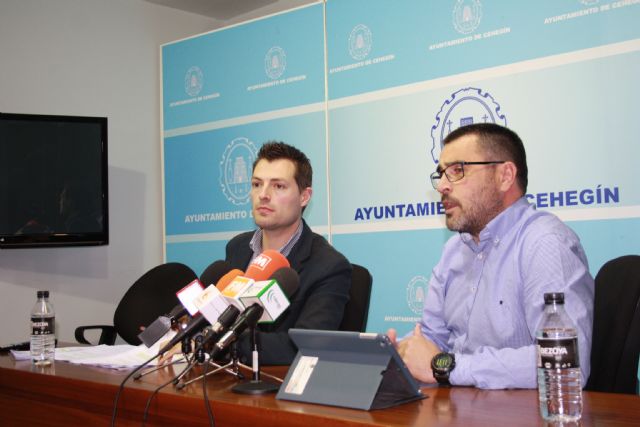 El Alcalde comparece para despejar todas las dudas sobre el proceso relativo a la contratación de los Conserjes - 1, Foto 1