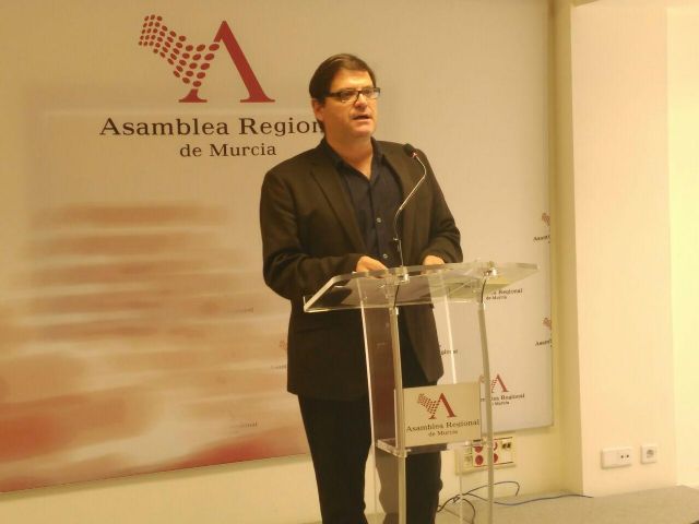 Podemos considera que el gobierno regional no está a la altura de los problemas del Mar Menor - 1, Foto 1