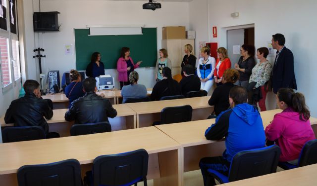 Proyecto Abraham inicia un curso de alfabetización en Las Torres de Cotillas - 1, Foto 1