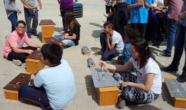 Los colegios torreños sacan las clases de música a la calle - 1, Foto 1