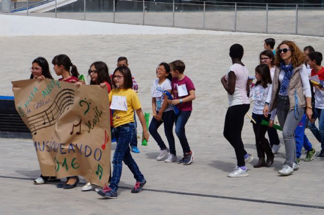 Los colegios torreños sacan las clases de música a la calle - 2, Foto 2