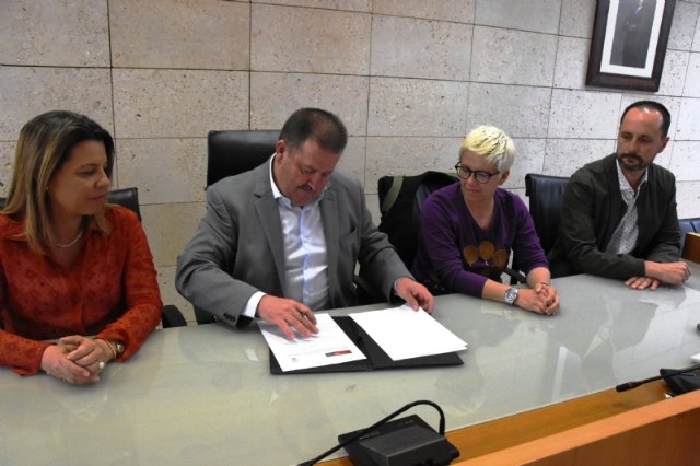 The maintenance of the permanent university extension headquarters of the University of Murcia (UMU) in Totana is extended for four years, Foto 4