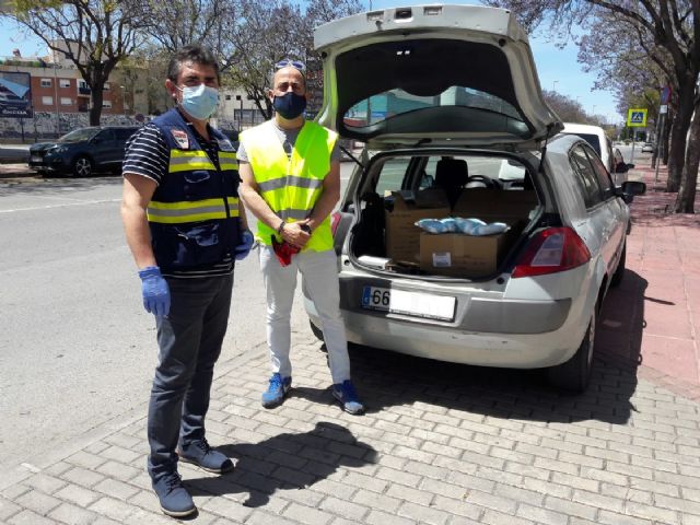Lorca volverá a repartir desde este lunes mascarillas entre los usuarios del transporte urbano, de trenes y autobuses - 1, Foto 1