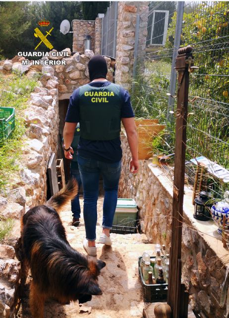 La Guardia Civil detiene a un vecino de La Matanza-Santomera por varios robos en viviendas vecinales - 1, Foto 1