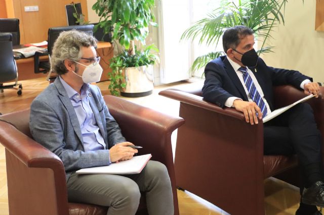 Ayuntamiento y Universidad de Murcia estudian hacer gratuitas las líneas de autobús al Campus de la Salud de El Palmar - 3, Foto 3