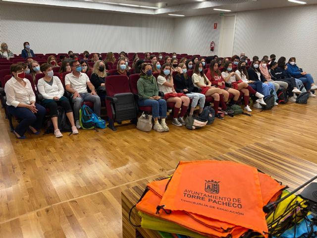 Recepción en el Ayuntamiento a los alumnos y profesores del proyecto ERASMUS “Agua para la vida: Uso sostenible de un recurso vital” - 3, Foto 3
