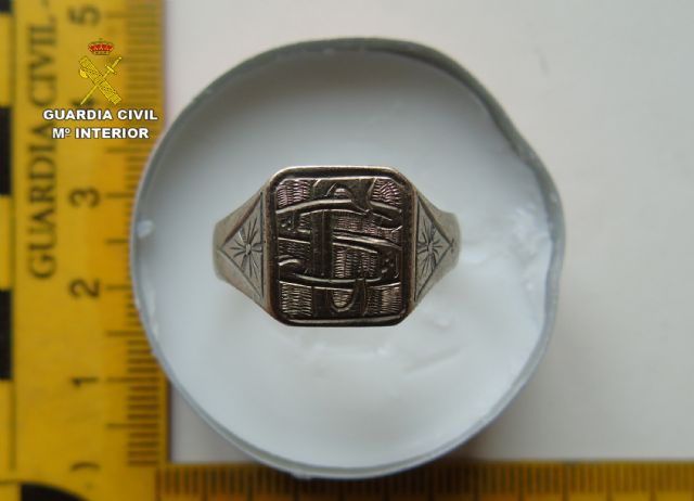 La Guardia Civil detiene a tres experimentados delincuentes dedicados al robo en viviendas de Los Belones-Cartagena - 1, Foto 1