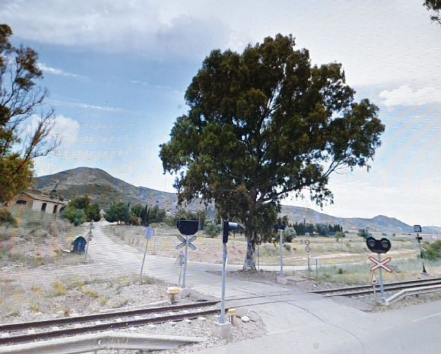 MC exigirá la supresión de dos pasos a nivel de la diputación de Alumbres - 2, Foto 2