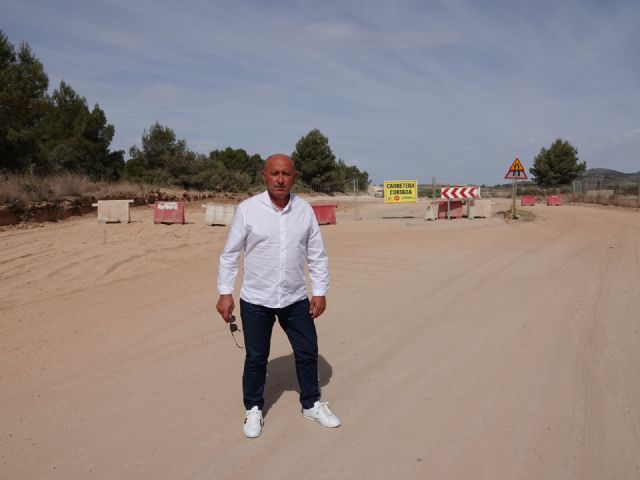 Zarzadilla de Totana: otro pueblo más cerrado por carretera por una empresa constructora - 3, Foto 3