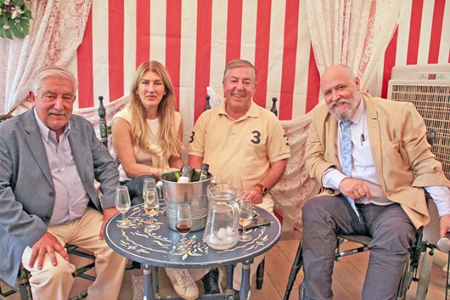 Antonio Rendón . La Flamenca es uno de los premios importantes que se otorgan en la Feria de Abril de Sevilla - 1, Foto 1