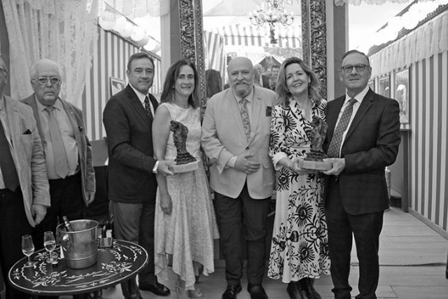Antonio Rendón . La Flamenca es uno de los premios importantes que se otorgan en la Feria de Abril de Sevilla - 3, Foto 3