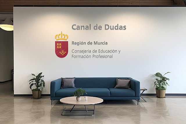 Educación pone en marcha un canal de dudas para resolver las cuestiones de los docentes relacionadas con recursos humanos - 1, Foto 1