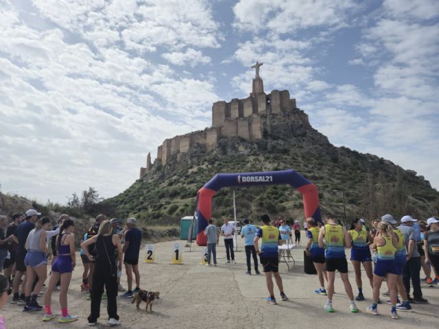 Más de 400 participantes recorren los 8 km que discurren por Huerta y patrimonio en la Carrera Popular Tres Castillos a Monteagudo - 5, Foto 5