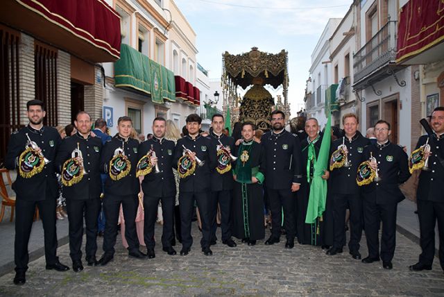 Sevilla .El romanticismo y la historia se funden bajo el palio de la Virgen de las Angustias Coronada en Alcalá del Río - 2, Foto 2