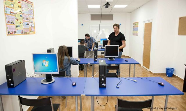 La autoescuela más céntrica y jovial de Cartagena ya prepara a nuevos conductores por la ciudad - 5, Foto 5