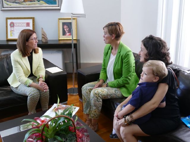 Una conferencia abierta al público hablará sobre la alimentación infantil y lactancia en el Hospital Santa Lucía - 5, Foto 5