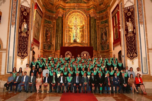 La IV Promoción del Grado en Ciencias de la Actividad Física y del Deporte de la UCAM se gradúa - 1, Foto 1