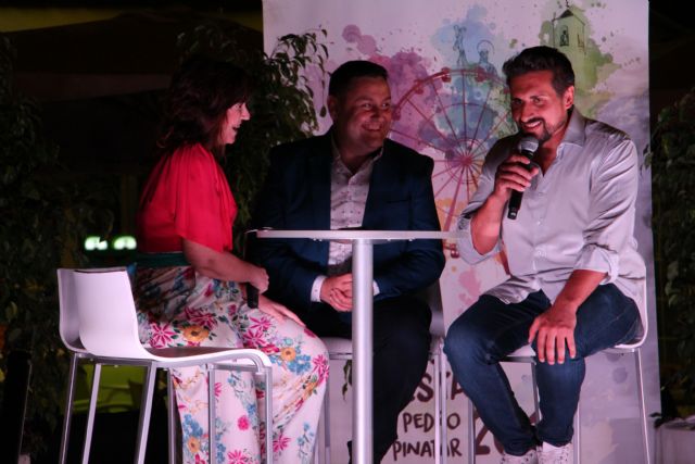 Las fiestas patronales de San Pedro del Pinatar se presentaron en la plaza de la Constitución - 2, Foto 2