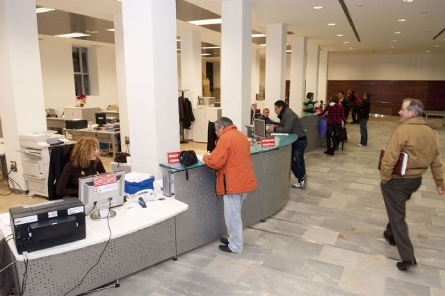 En marcha el horario de verano de atención al público en el Ayuntamiento de Cartagena - 1, Foto 1