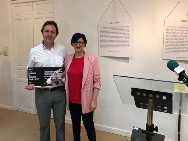 Entregados los premios del concurso de microrrelatos con el tema mujer - 3, Foto 3