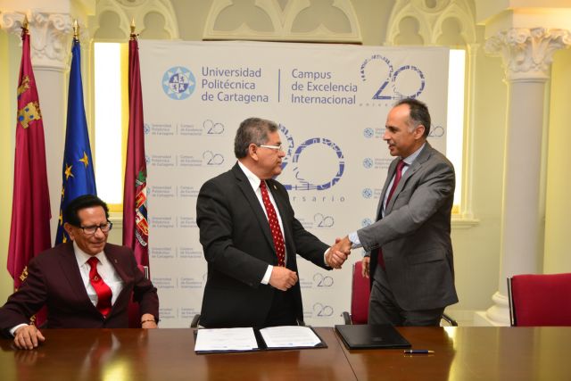 Acuerdo con la mexicana Universidad de Coahuila para cotutelar tesis de Ciencias de la Empresa - 1, Foto 1