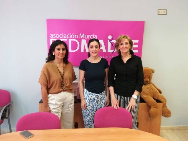 Visita a la sede de la Asociación Red Madre - 1, Foto 1