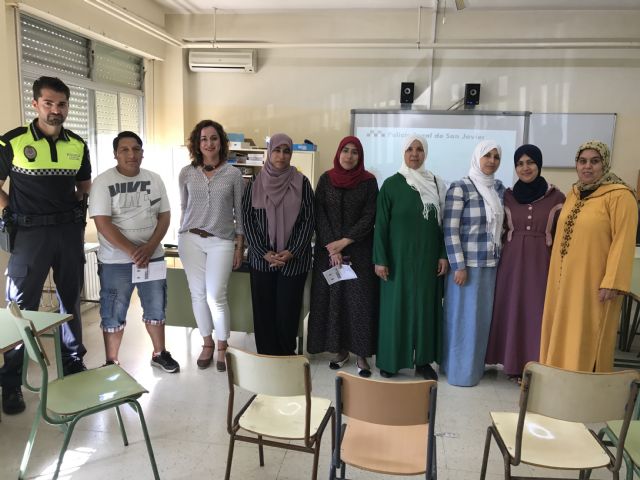 La Policía Local aborda con las familias los riesgos de los menores ante un mal uso de las Nuevas Tecnologías - 2, Foto 2