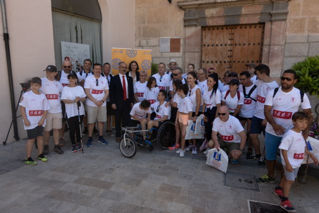 Participantes en el proyecto ‘Esclerosis sin límites’ del club Rotary peregrinaron a Caravaca de la Cruz - 1, Foto 1