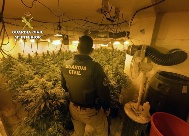 La Guardia Civil desmantela en Cieza un nuevo punto de venta de sustancias estupefacientes - 2, Foto 2