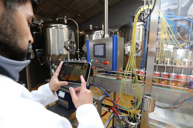 La nueva tableta de Panasonic es ligera, se adapta a todas las condiciones meteorológicas y puede funcionar hasta 14 horas con una sola carga - 3, Foto 3