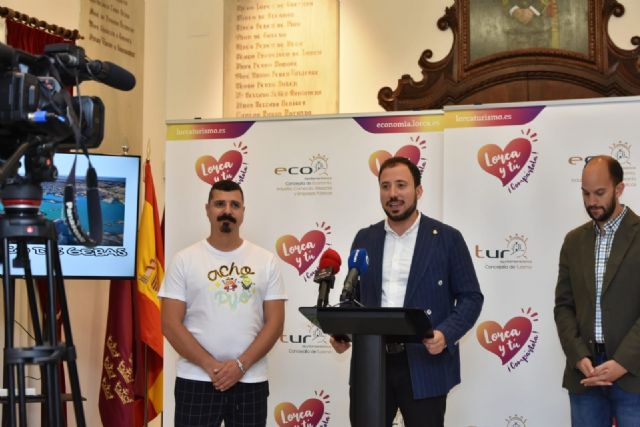 El Ayuntamiento de Lorca respalda al artista lorquino David Alma en la presentación de su nuevo videoclip - 1, Foto 1