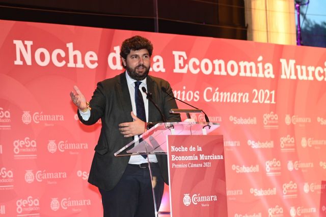 López Miras traslada a los empresarios su apuesta por más estabilidad, menos trámites y menos impuestos - 1, Foto 1