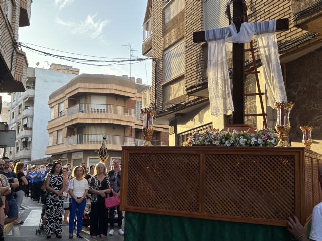 Los costaleros infantiles recorren las calles con el Paso Chico 2025 - 2, Foto 2
