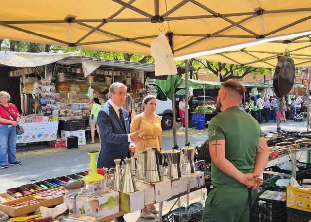 El Ayuntamiento de Murcia reactiva los mercados semanales de Santiago y Zaraíche y Patiño - 2, Foto 2