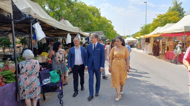 El Ayuntamiento de Murcia reactiva los mercados semanales de Santiago y Zaraíche y Patiño - 5, Foto 5