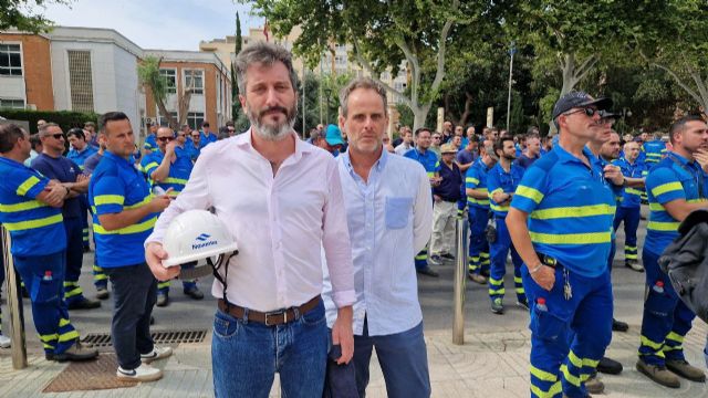 Víctor Egío: “Es una vergüenza que la presidenta de la Asamblea y el resto de grupos no hayan parado el Pleno para recibir a los trabajadores de Navantia” - 1, Foto 1
