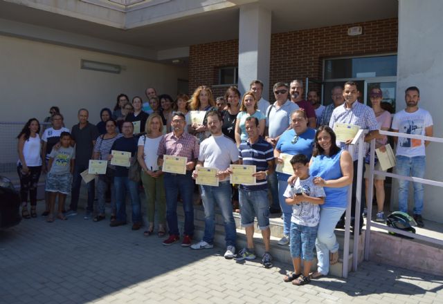 Columbares entrega los diplomas a medio centenar de alumnos del programa ´Ponte en marcha. Empléate´ - 1, Foto 1
