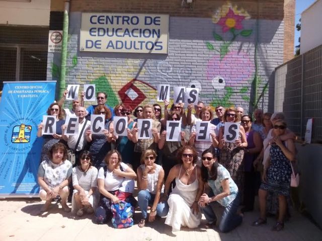 IU-Verdes critica el desmantelamiento de la Educación Pública de adultos en Cartagena - 1, Foto 1
