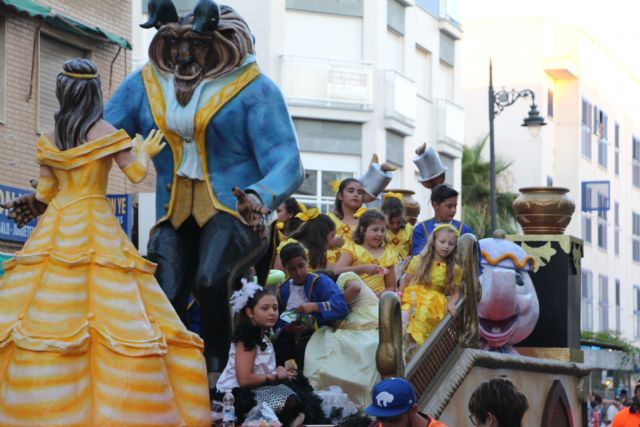 Las carrozas ponen fin a las fiestas patronales - 3, Foto 3