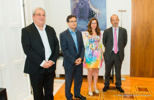 La alcaldesa comunica a Hidrogea su proposito de acelerar la bajada del precio del agua - 1, Foto 1