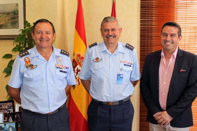 Despedida del Coronel Jefe de la Base Aérea de Alcantarilla y presentación de su relevo - 1, Foto 1