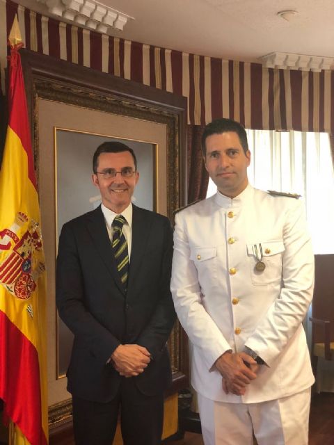 El capitán auditor Juan Carlos de la Cerra, director del Máster en Derecho Militar de la UCAM, premio Serge Lazareff de la OTAN - 1, Foto 1