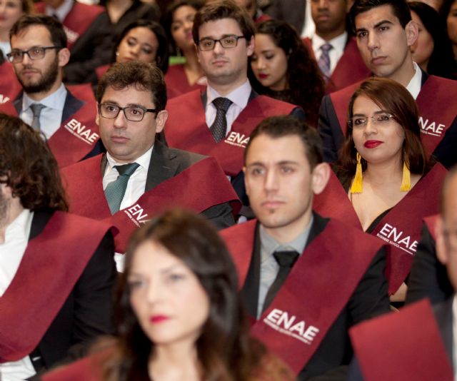 Programa Master MBA y Master en Dirección Comercial y Márketing de ENAE Business School, entre los mejores de España - 1, Foto 1