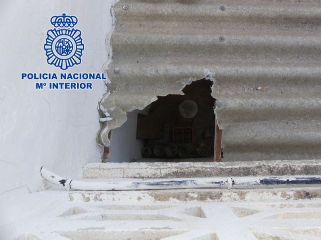 La Policía Nacional detiene a los autores de varios robos uno de ellos con arma simulada - 2, Foto 2