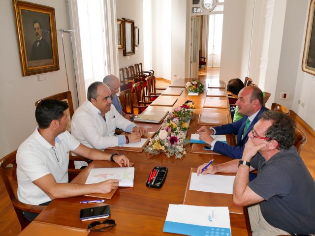 Esamur aborda con el Ayuntamiento de Cartagena las obras de reparación del emisario de Cala Reona - 1, Foto 1