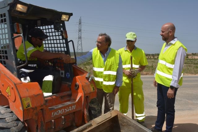 Fomento garantiza el mantenimiento de 317 kilómetros de vías regionales en Jumilla, Yecla y Cieza con una inversión de tres millones - 1, Foto 1