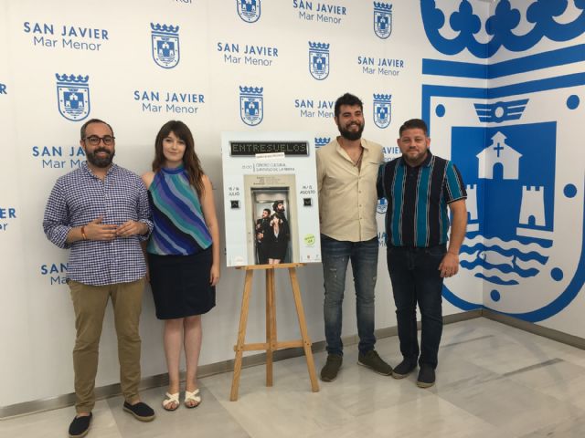 El Trío A Piacere formado por tres artistas locales estrenará su nuevo espectáculo “Entresuelos” con cuatro representaciones en Santiago de la Ribera en julio y agosto - 1, Foto 1
