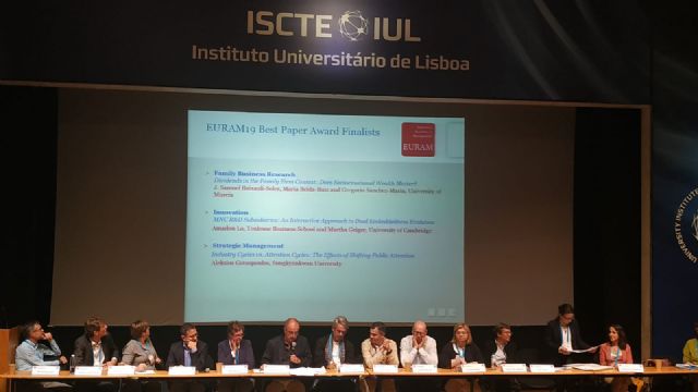 Investigadores UMU reciben el premio al mejor trabajo en congreso internacional de Management por investigación sobre la política de dividendos en las empresas familiares - 2, Foto 2